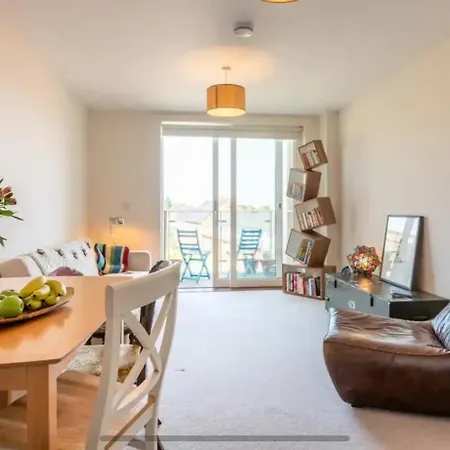 Cosy Cambridge Apartment With 2 Bedrooms Exterior photo