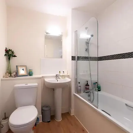 Cosy Cambridge Apartment With 2 Bedrooms Exterior photo